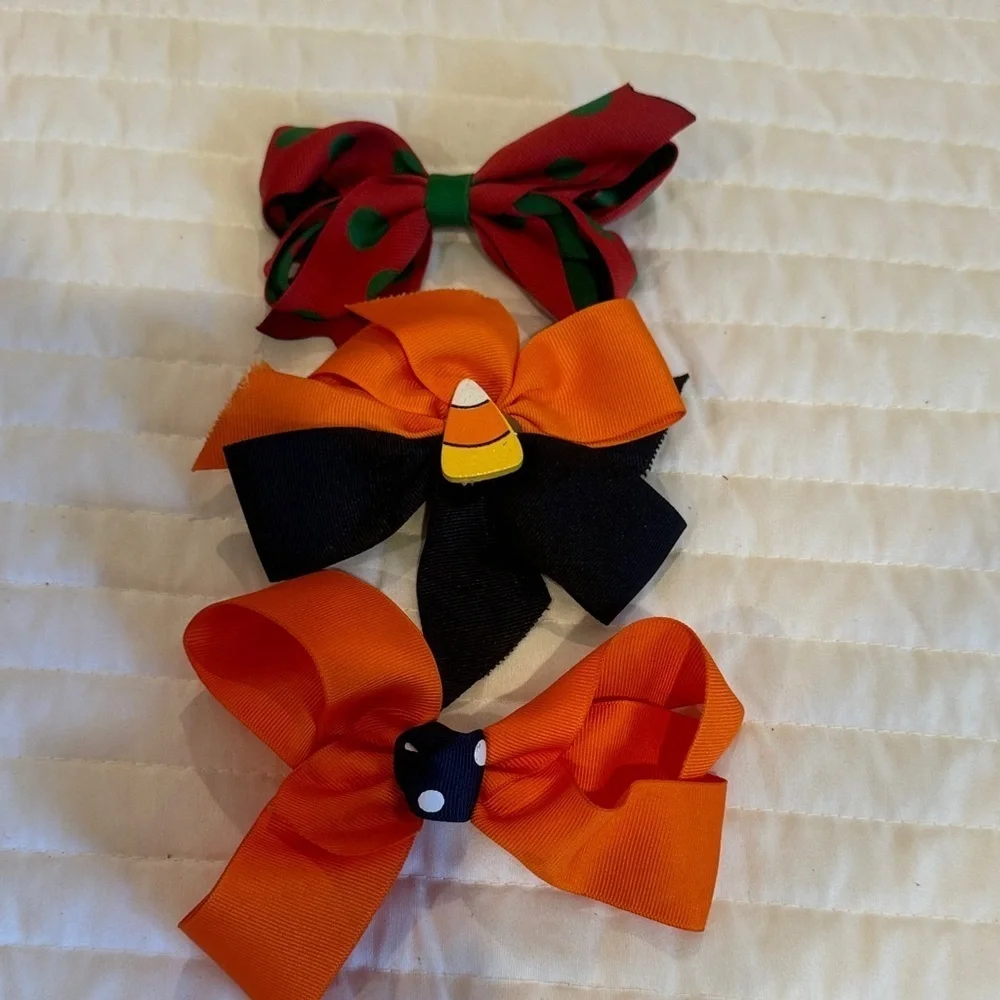 Festive holiday Kids Hair Bow Set - Red, Orange, Black